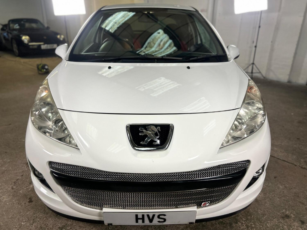 View PEUGEOT 207 1.4 Sportium