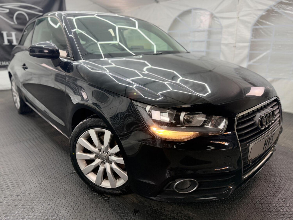 View AUDI A1 1.6 TDI Sport