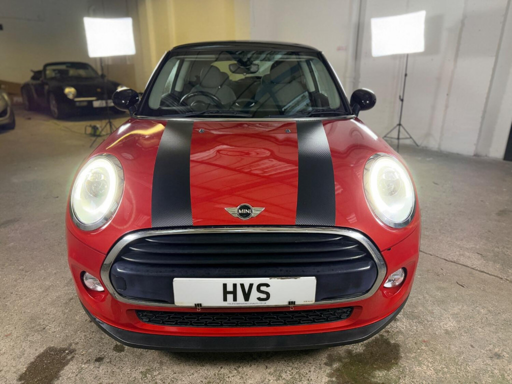 View MINI HATCH 1.5 Cooper D 3-Door Hatch