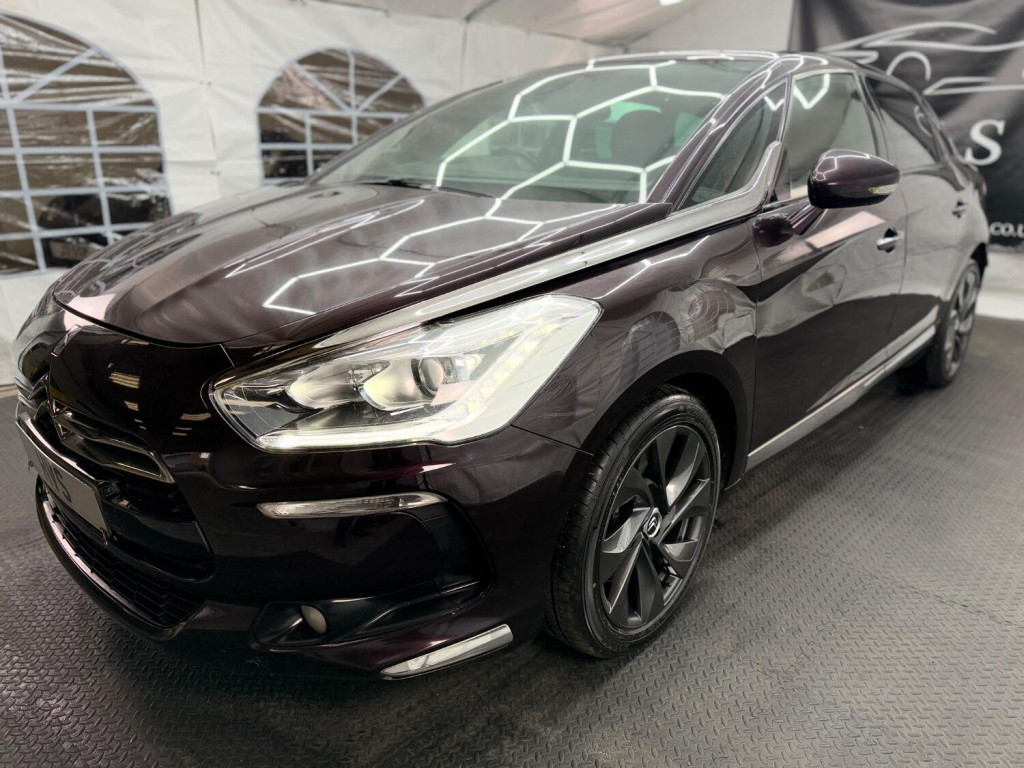 View CITROEN DS5 2.0 HDi DStyle