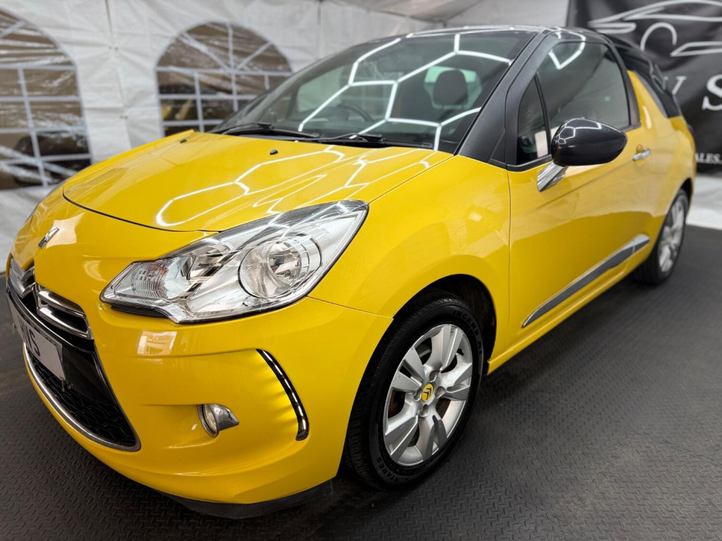 View CITROEN DS3 1.6 VTi DStyle