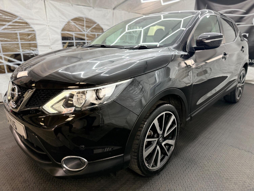 View NISSAN QASHQAI 1.5 dCi Acenta Premium