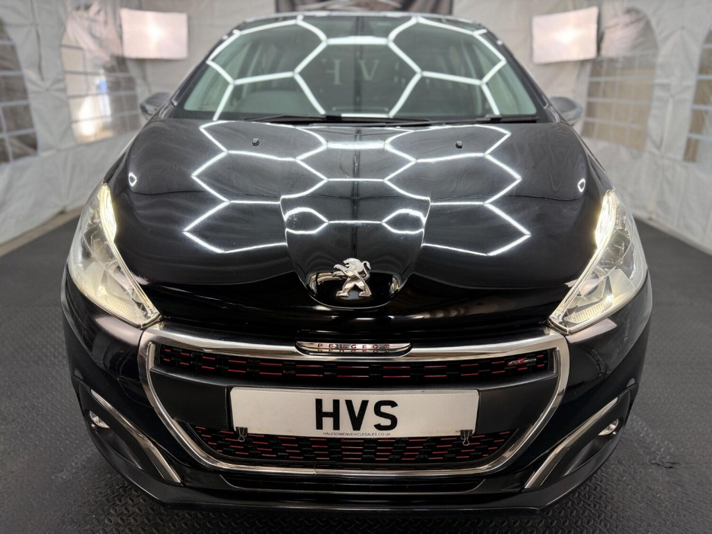 View PEUGEOT 208 1.6 BlueHDi GT Line