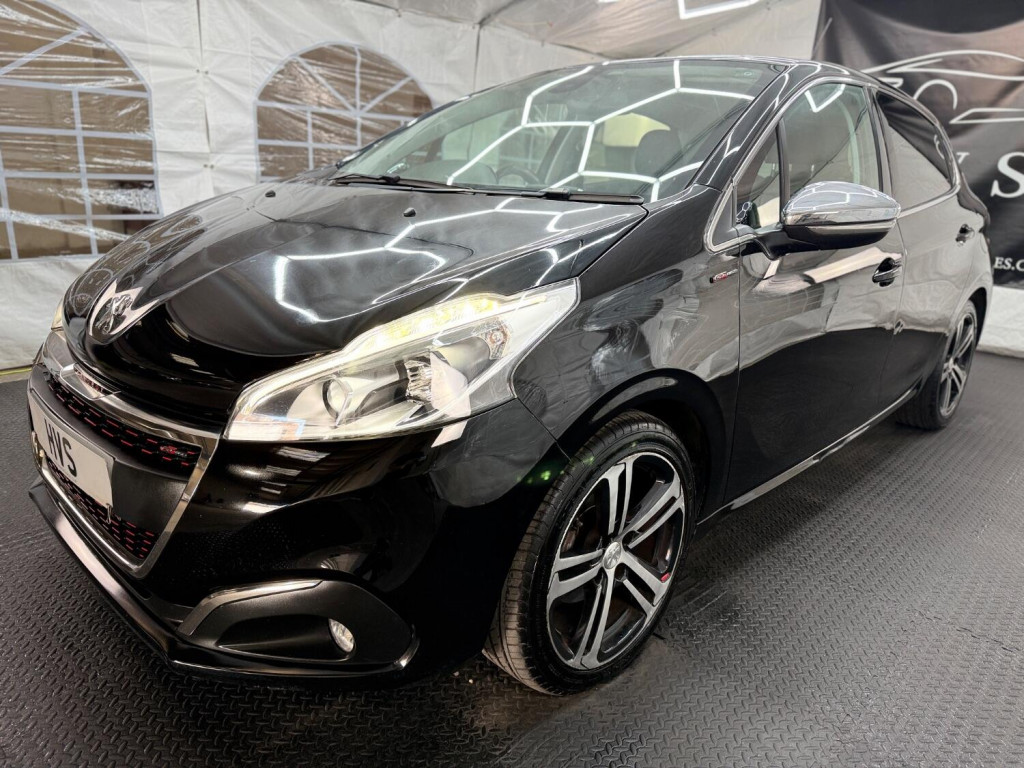 View PEUGEOT 208 1.6 BlueHDi GT Line