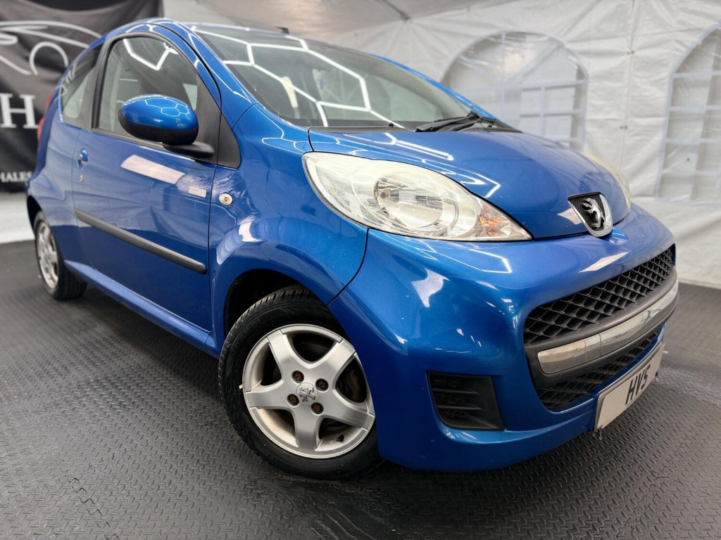 View PEUGEOT 107 1.0 12V Millesim