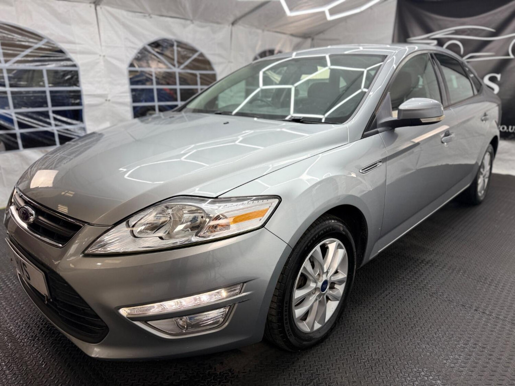 View FORD MONDEO 2.0 TDCi Zetec