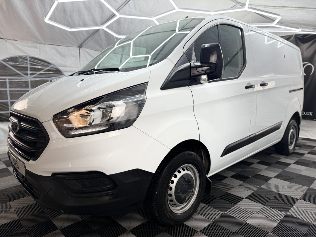 View FORD TRANSIT CUSTOM 2.0 300 EcoBlue