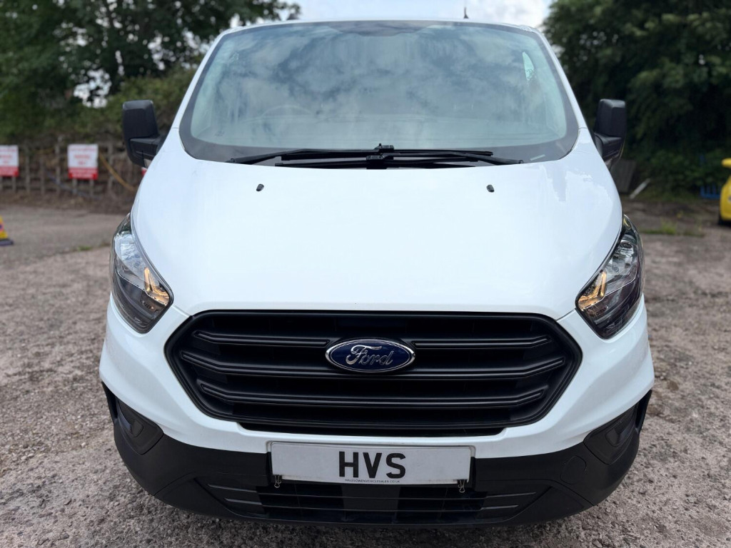 View FORD TRANSIT CUSTOM 2.0 300 EcoBlue Leader