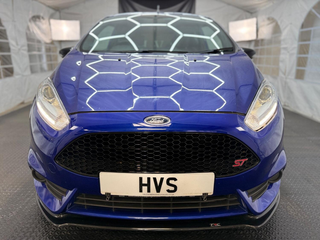 View FORD FIESTA 1.6 T EcoBoost ST-2