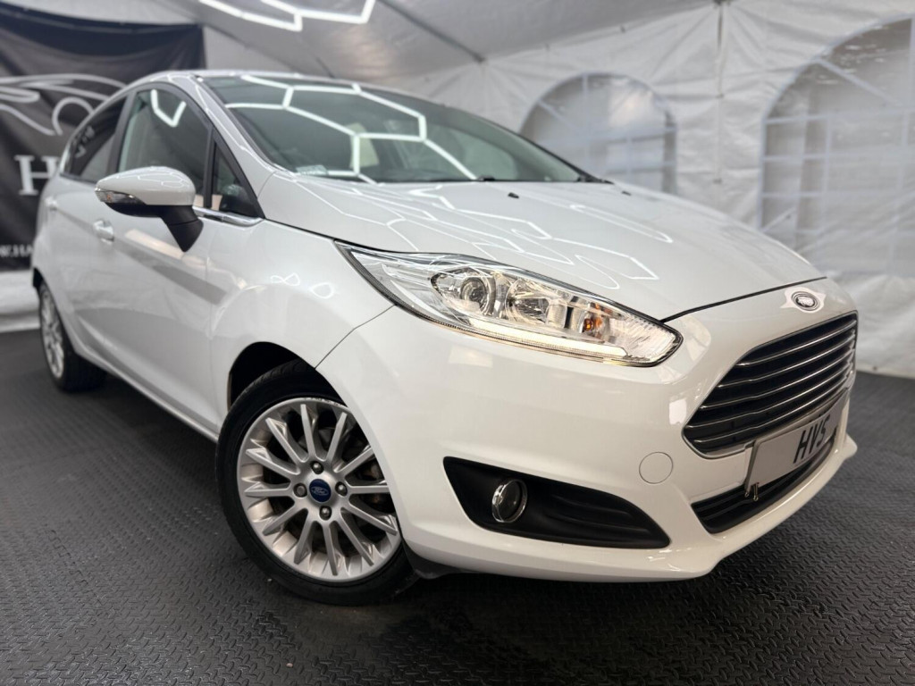 View FORD FIESTA 1.6 TDCi Titanium X