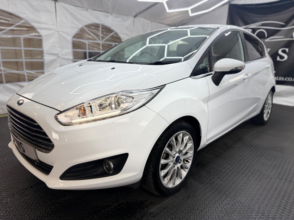 View FORD FIESTA 1.6 TDCi Titanium X