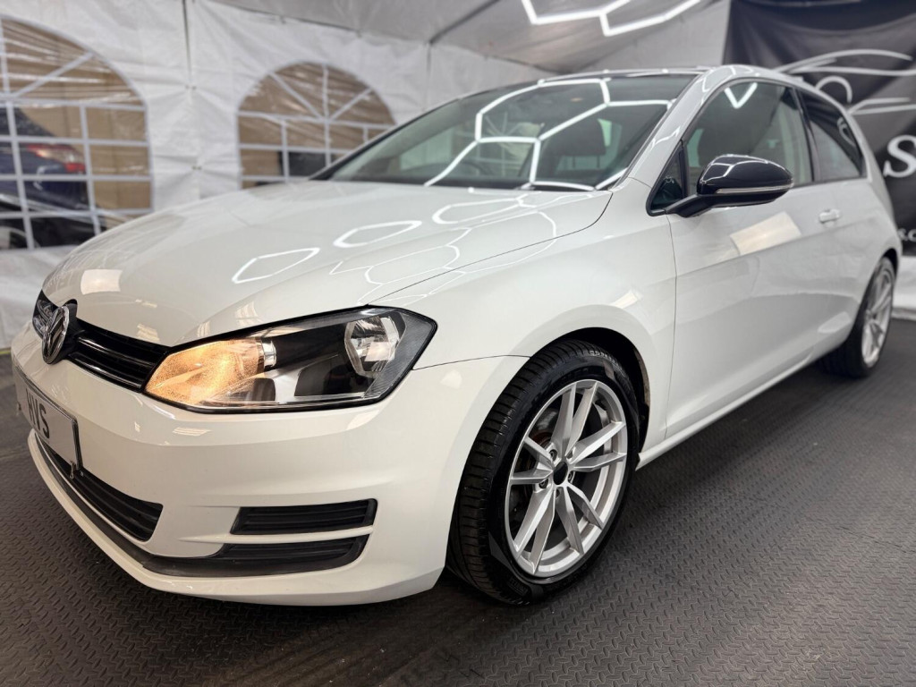 View VOLKSWAGEN GOLF 1.4 TSI BlueMotion Tech SE