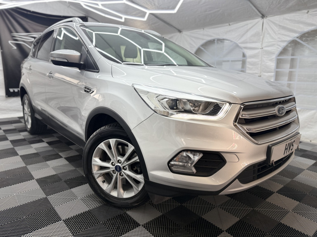 View FORD KUGA 1.5 TDCi Titanium