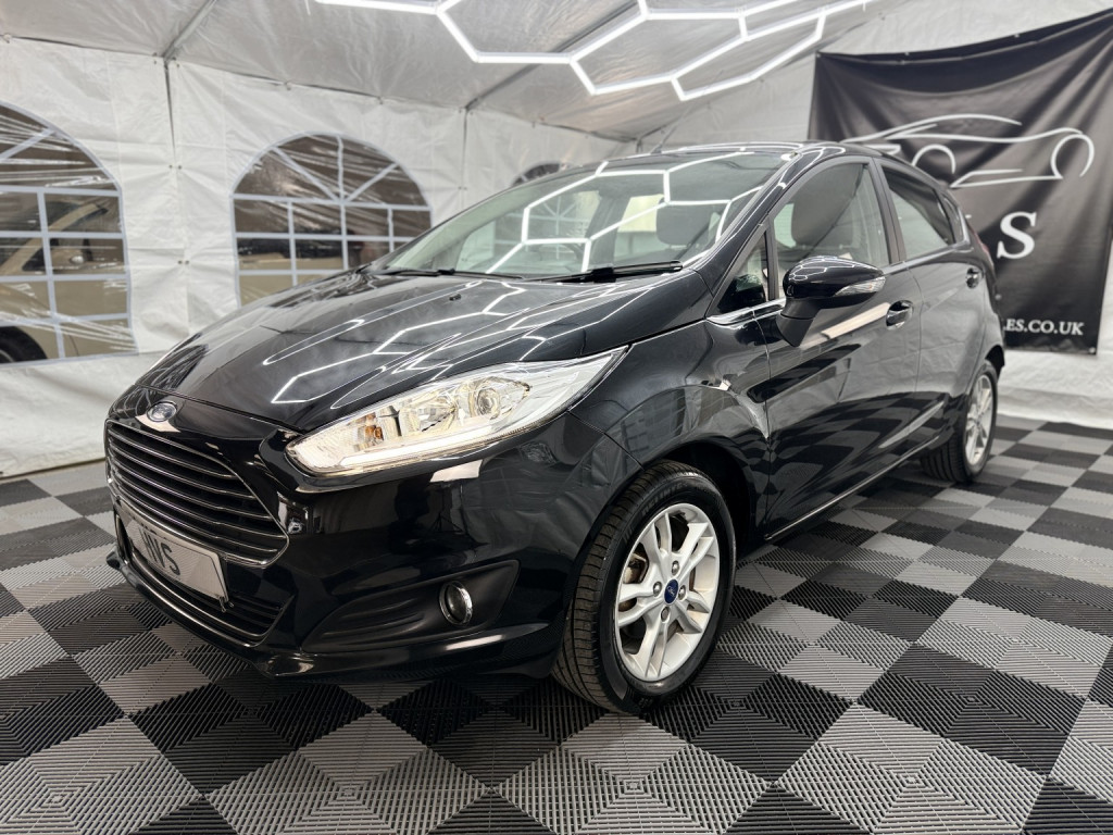 View FORD FIESTA 1.0 Zetec