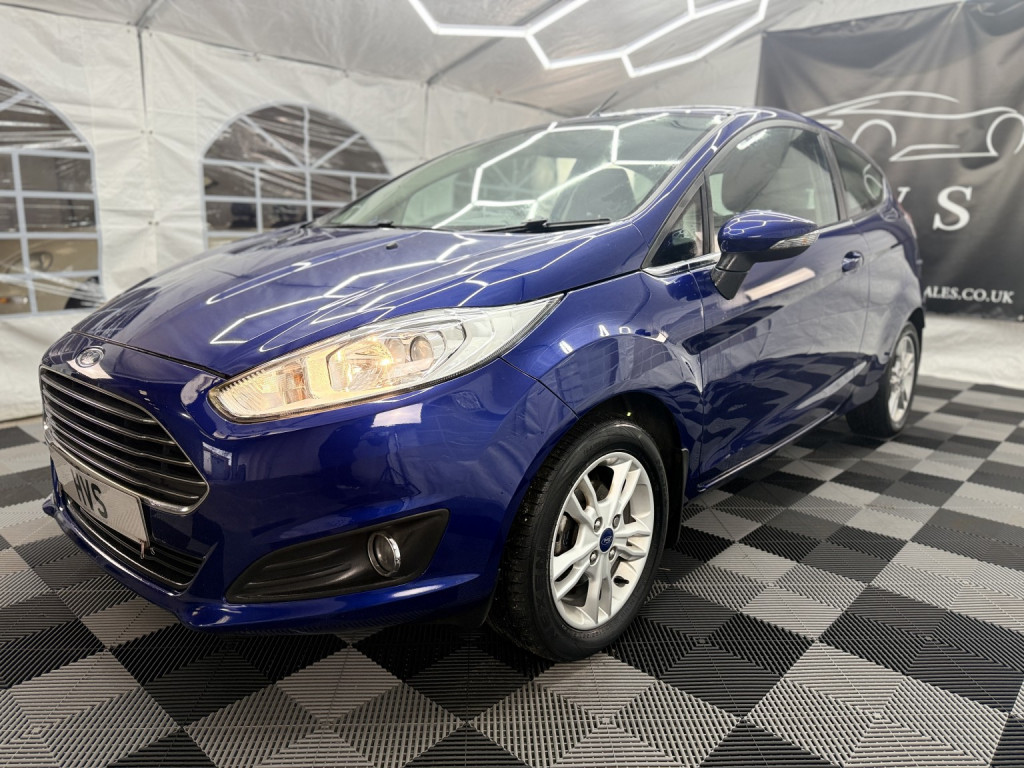 View FORD FIESTA 1.3 Zetec