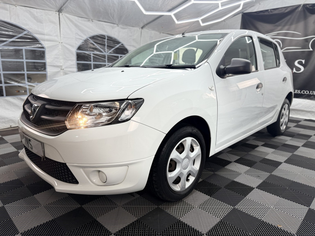 View DACIA SANDERO 1.2 Ambiance 1.2 16V 75