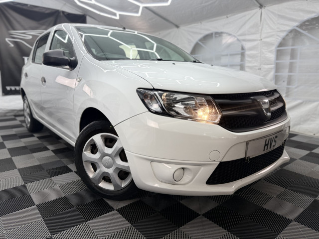 DACIA SANDERO 1.2 Ambiance 1.2 16V 75