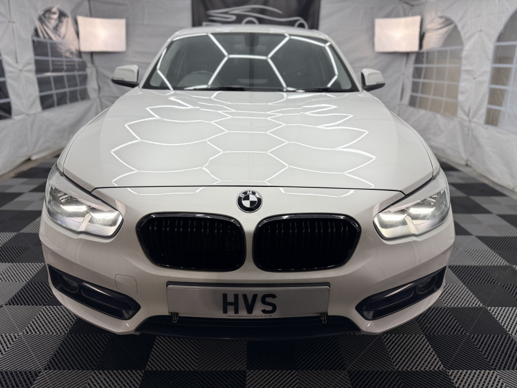 View BMW 1 SERIES 1.6 118i 5-door Sport Sports Hatch