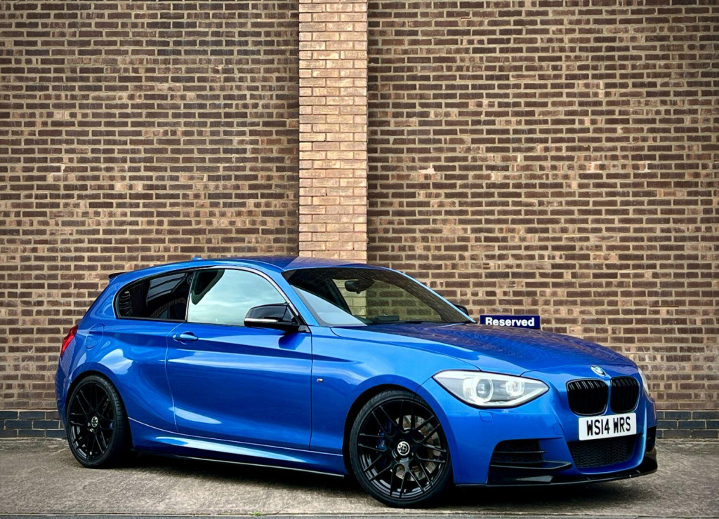 View BMW 1 SERIES 3.0 M135i 3 door