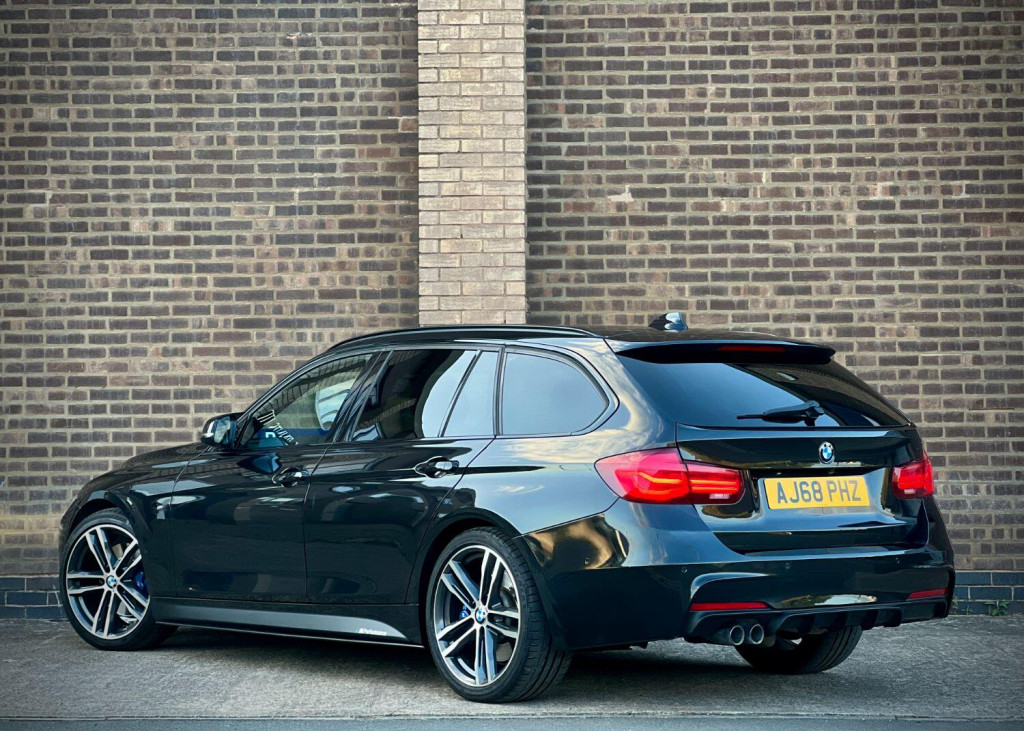 View BMW 3 SERIES 2.0 320d M Sport Shadow Edition Touring