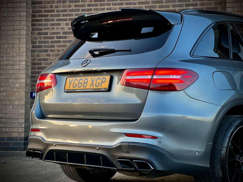 MERCEDES-BENZ GLC