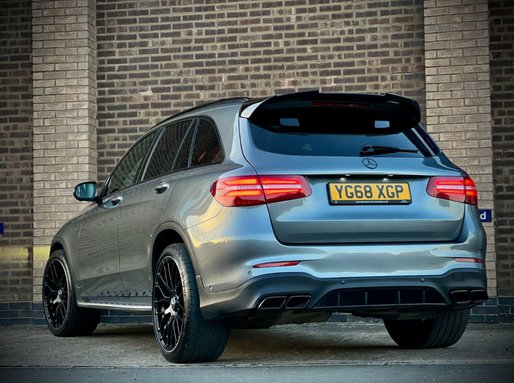 MERCEDES-BENZ GLC