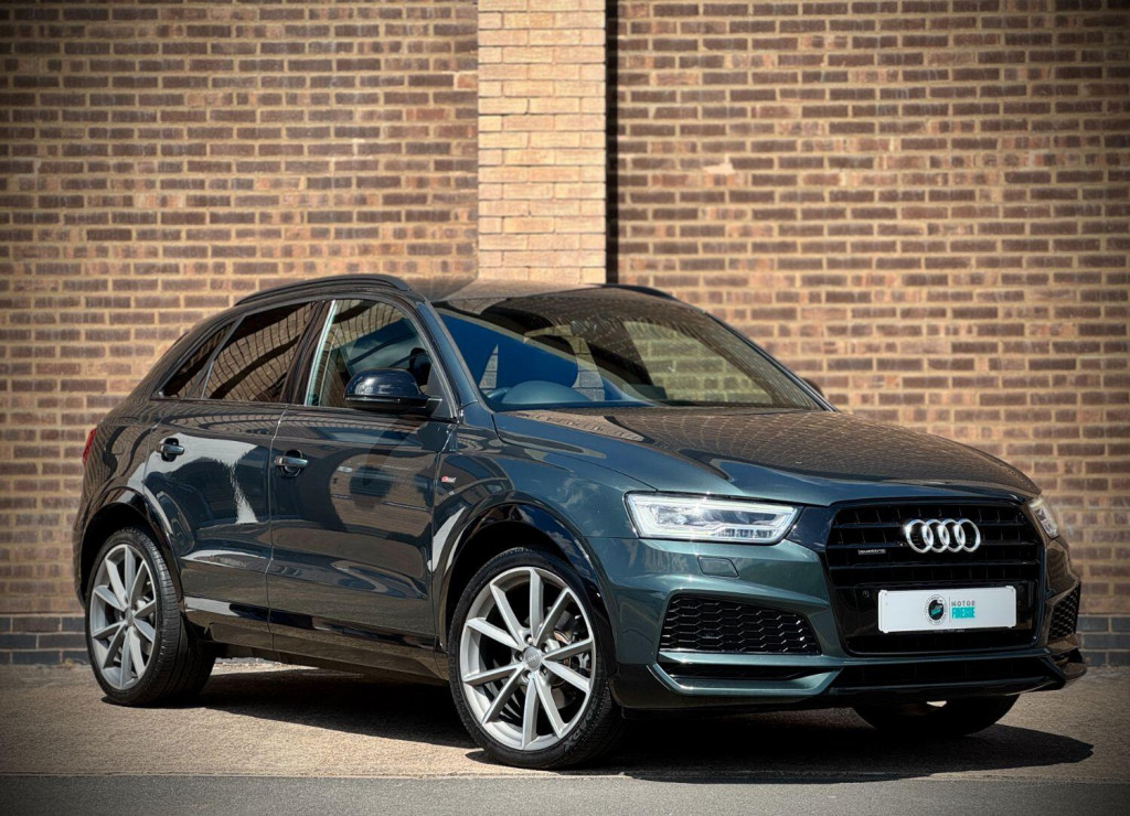 View AUDI Q3 2.0 TDI Black Edition