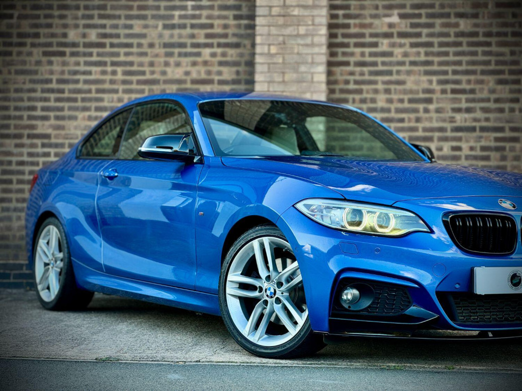 BMW 2 SERIES