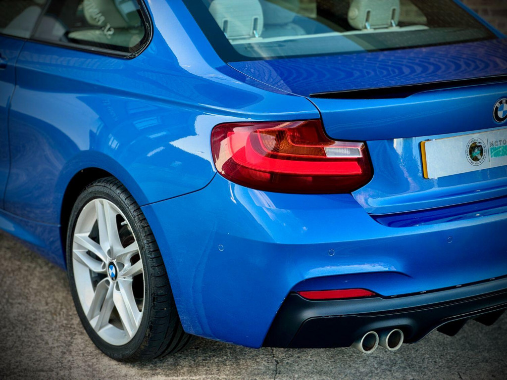 BMW 2 SERIES