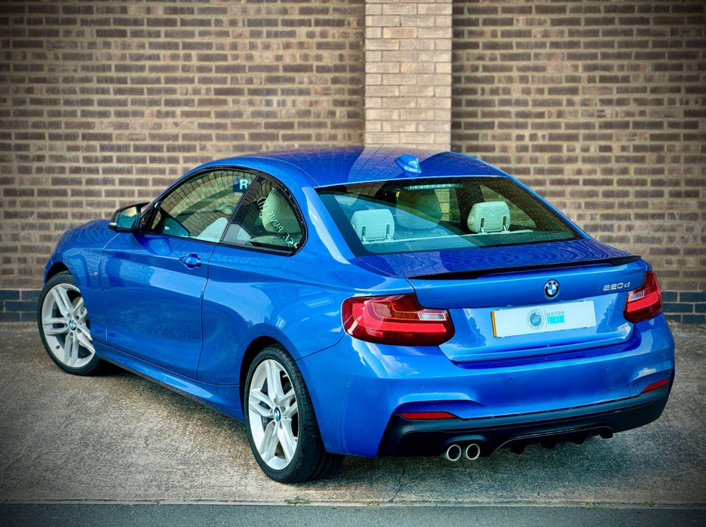 BMW 2 SERIES
