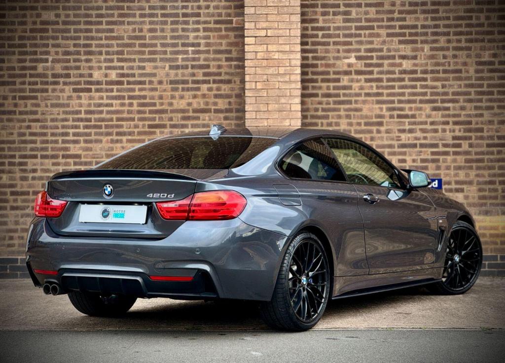 BMW 4 SERIES