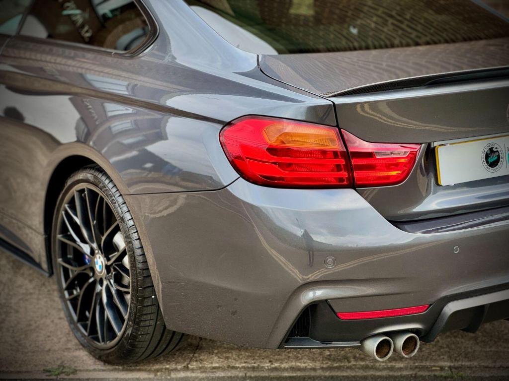 BMW 4 SERIES