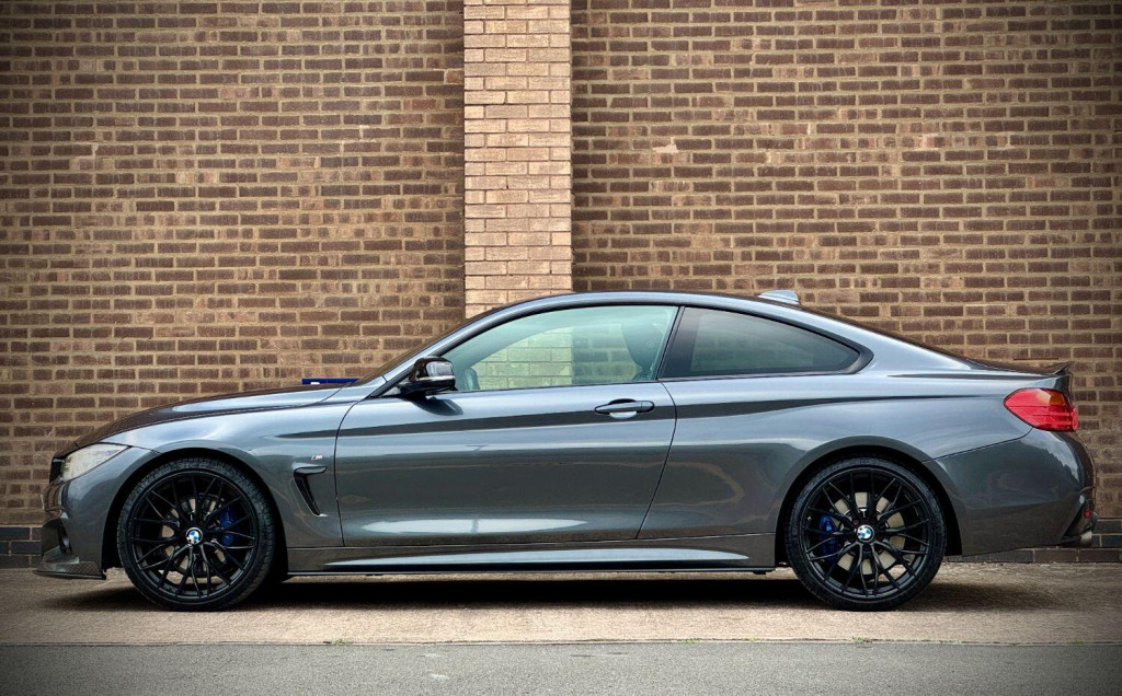 BMW 4 SERIES