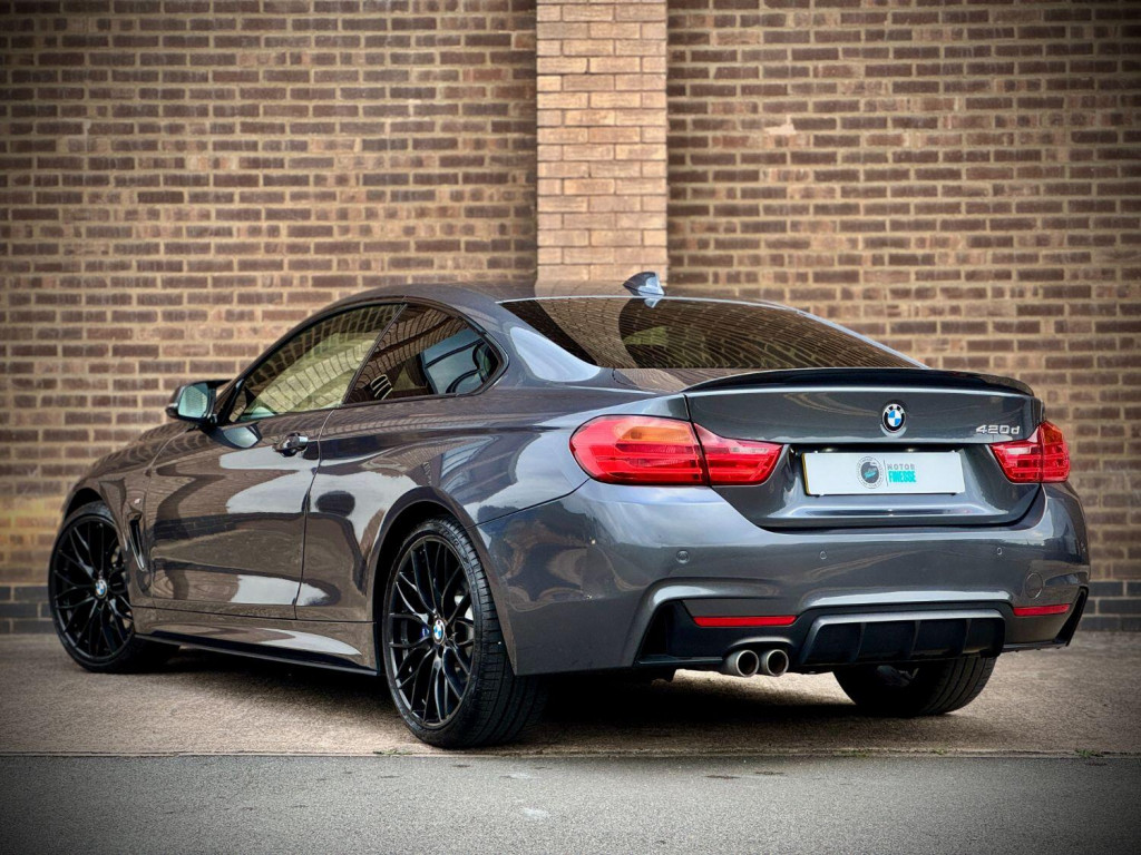 BMW 4 SERIES