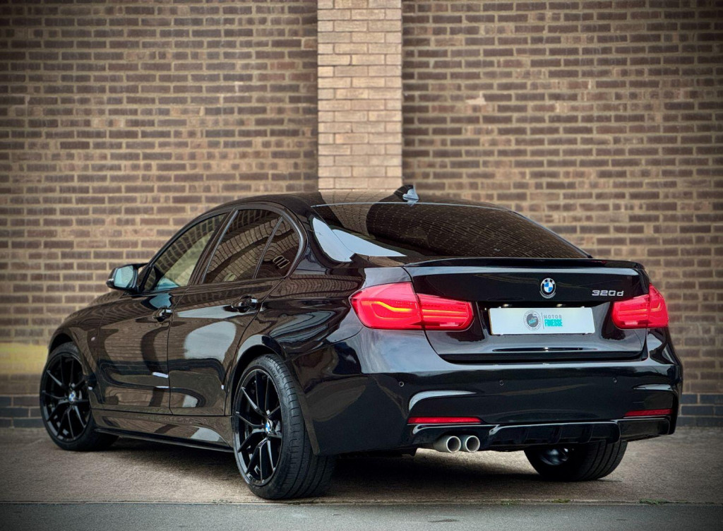 View BMW 3 SERIES 2.0 320d M Sport Saloon