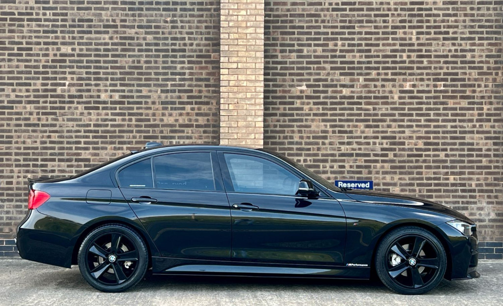 View BMW 3 SERIES 320d M Sport