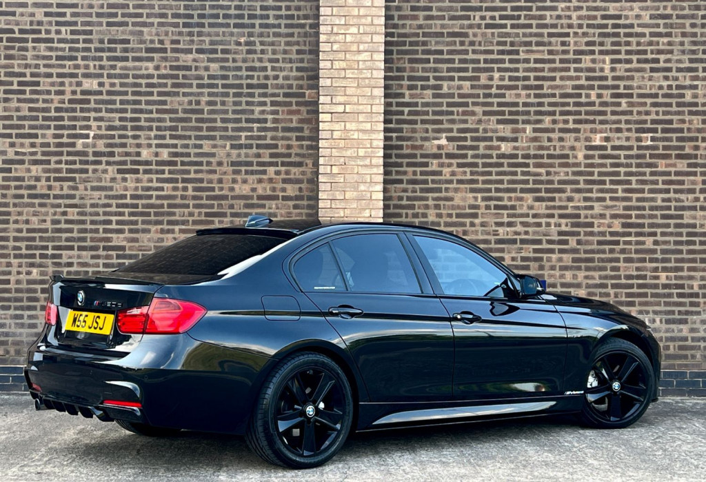 View BMW 3 SERIES 320d M Sport