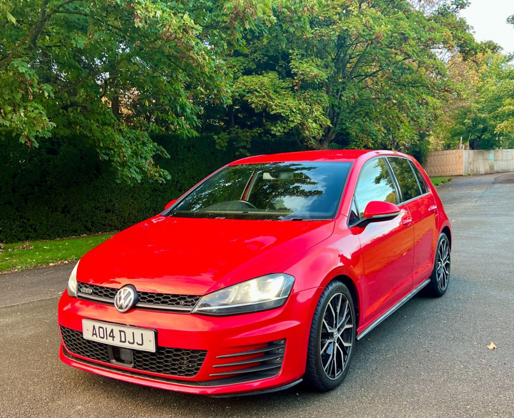 View VOLKSWAGEN GOLF GTD