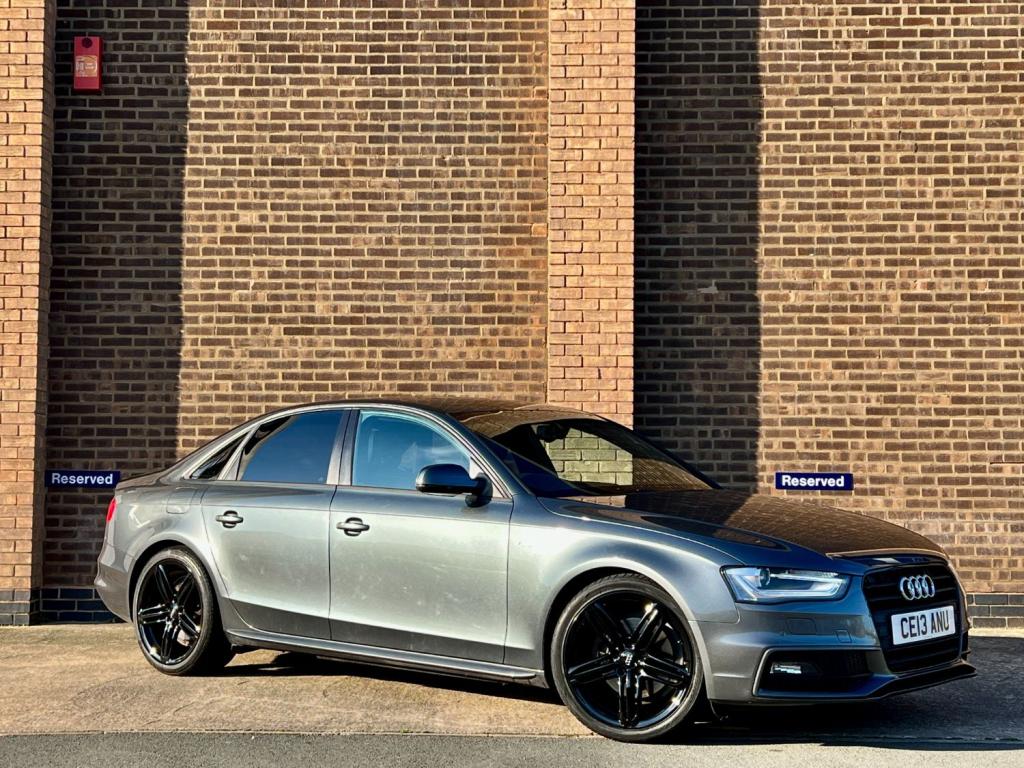 View AUDI A4 Black Edition