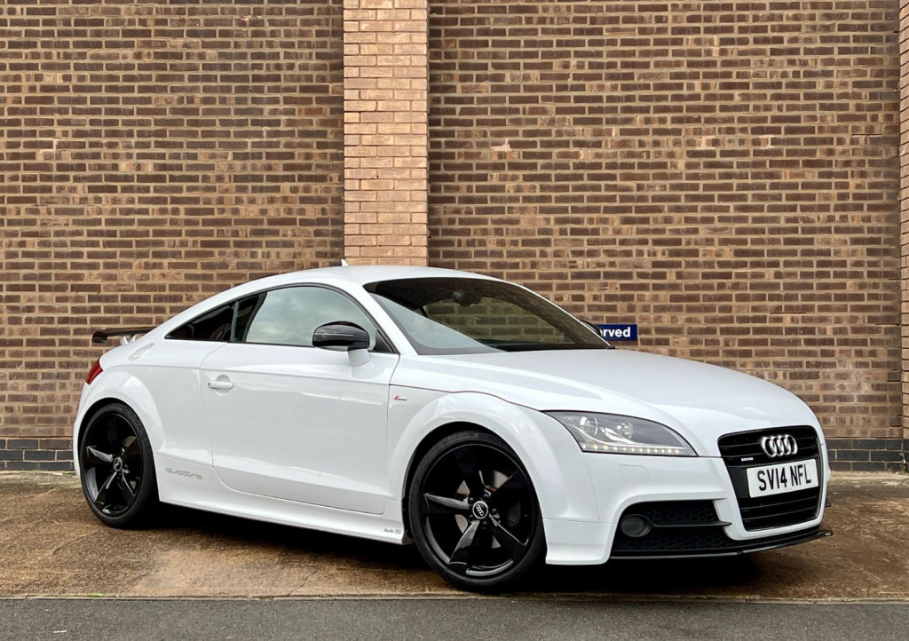 View AUDI TT Black Edition