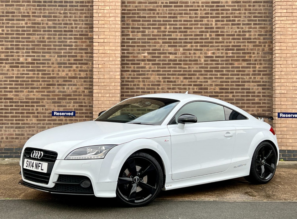 View AUDI TT Black Edition