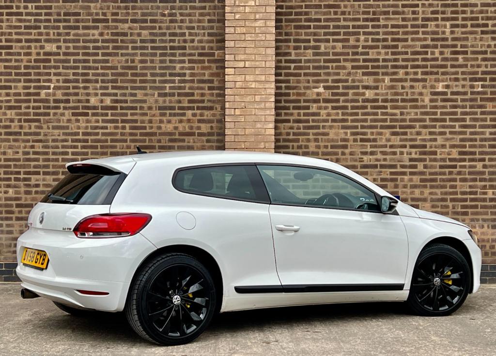 View VOLKSWAGEN SCIROCCO 2.0 TSI GT