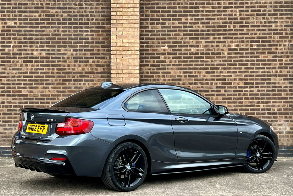View BMW 2 SERIES 218d M Sport