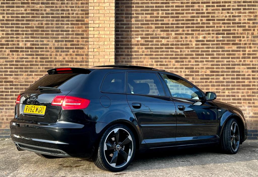 View AUDI A3 2.0 TDI Black Edition Sportback