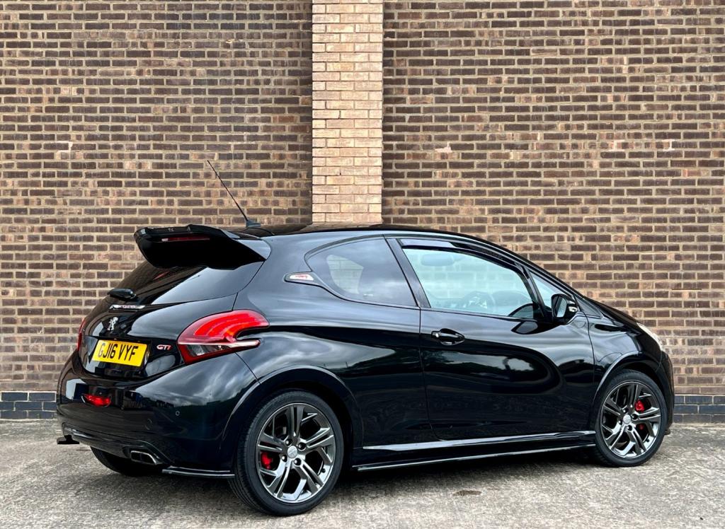 View PEUGEOT 208 1.6 THP GTi Prestige