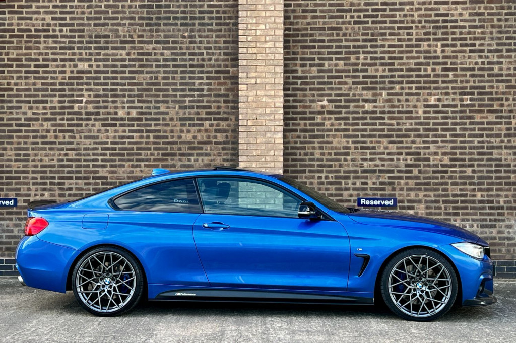 View BMW 4 SERIES 3.0 435d M Sport Coupe