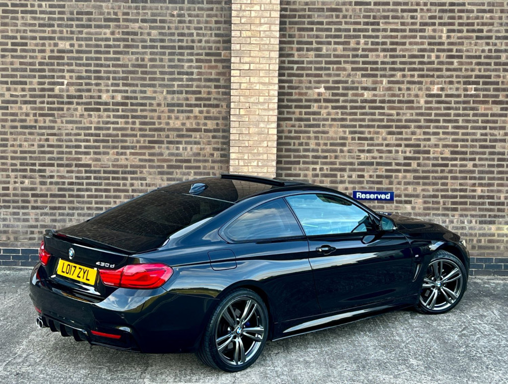BMW 4 SERIES