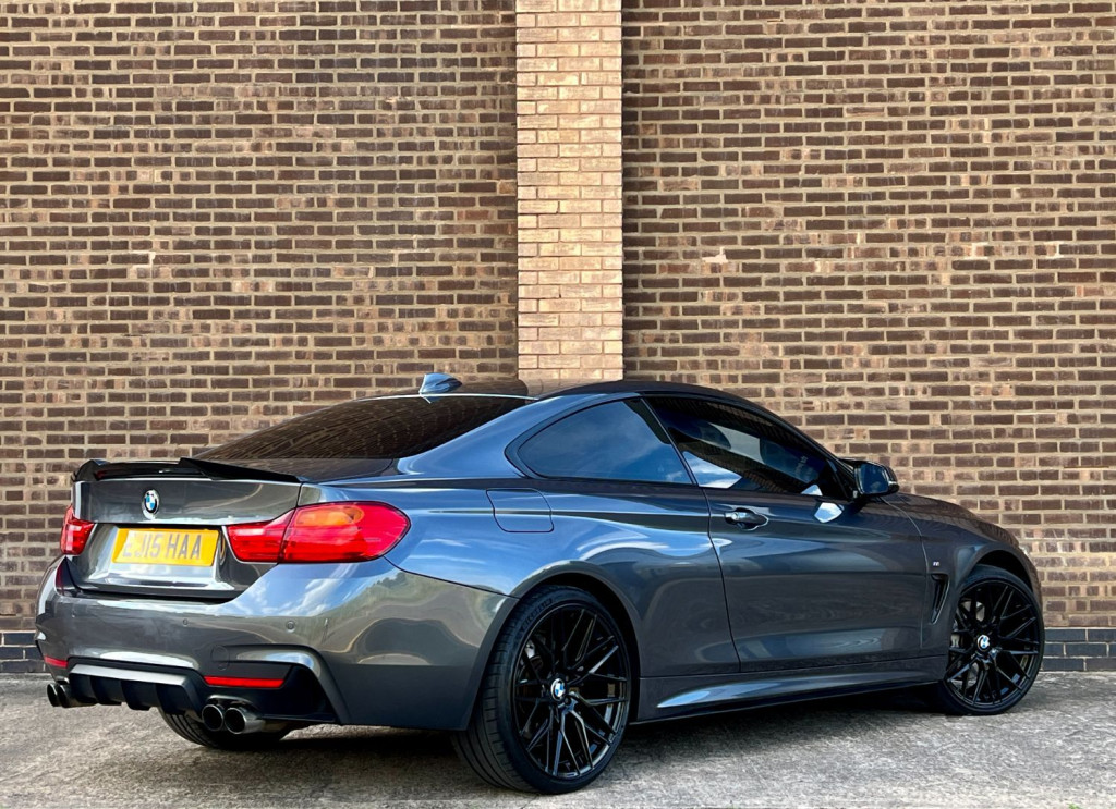 BMW 4 SERIES