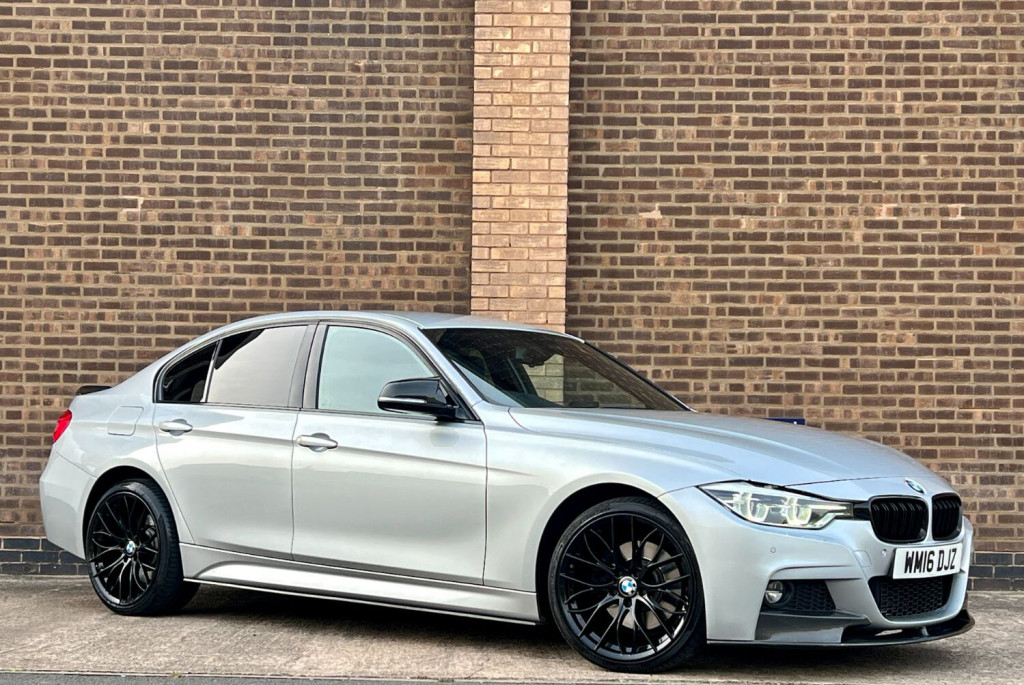 View BMW 3 SERIES 3.0 330d M Sport Saloon 4dr