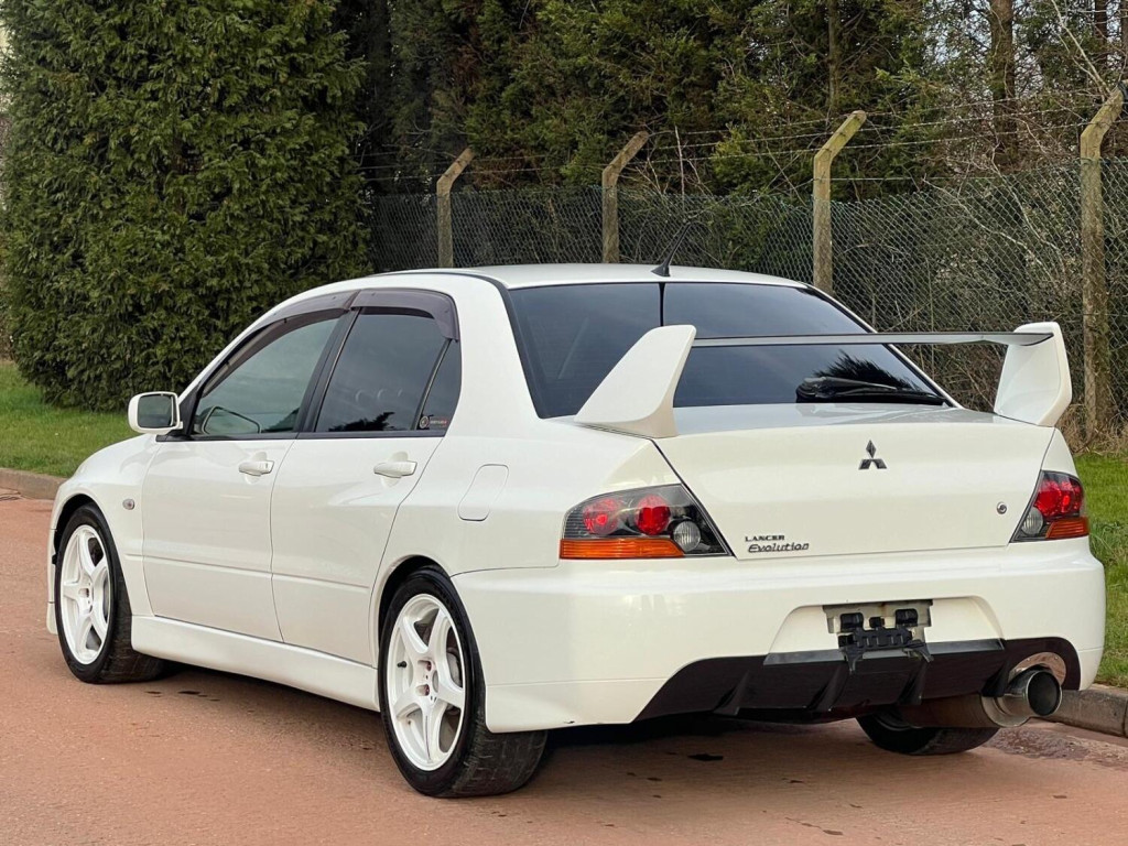 MITSUBISHI LANCER
